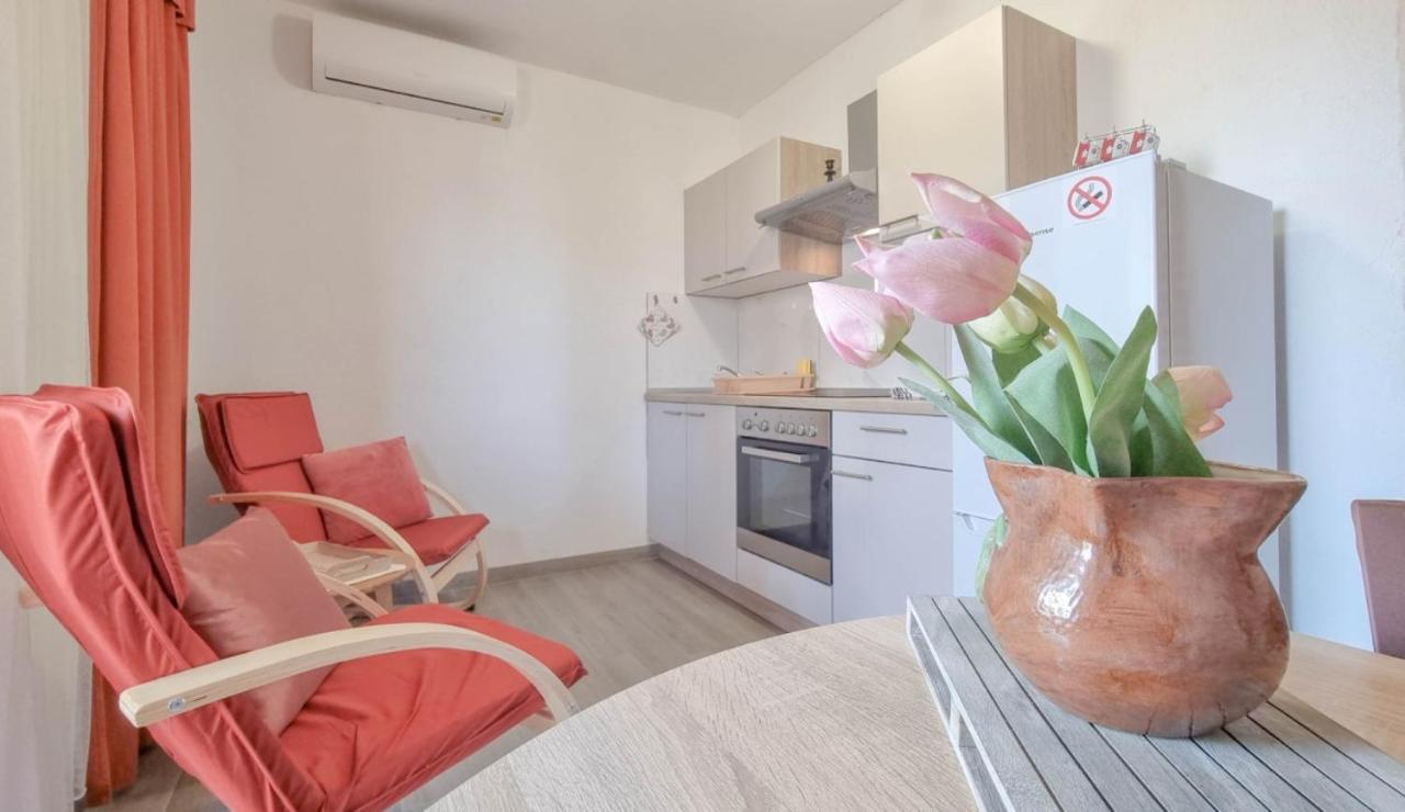 Enio Διαμέρισμα Novigrad Istria Εξωτερικό φωτογραφία